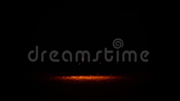 黑色背景上橙色光点的水滴红色液体滴视频的预览图