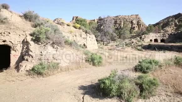 被遗弃的特洛戈迪洞穴住宅瓜迪克斯视频的预览图