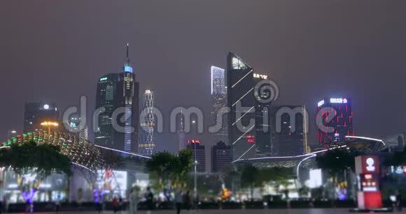 晚上大城市的全景中国大城市夜景视频的预览图