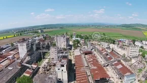 废弃的工厂天线视频的预览图