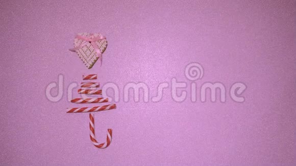 圣诞树是用糖果做的背景朴素动画视频的预览图