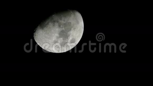 夜晚的月亮视频的预览图