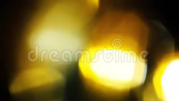 美丽的天然金色bokeh光泄漏背景为了创造性的转变视频的预览图