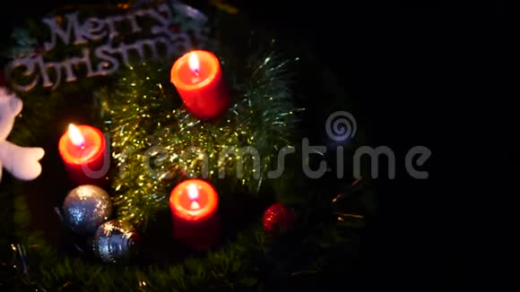 圣诞快乐的烛光和娃娃圣诞视频的预览图