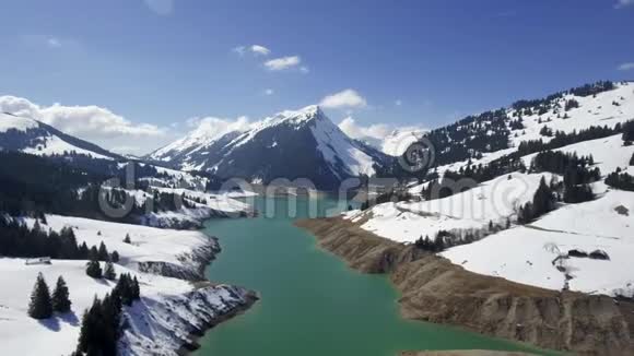 LacdelHongrin是瑞士沃德的水库总面积为160平方公里的水库位于视频的预览图