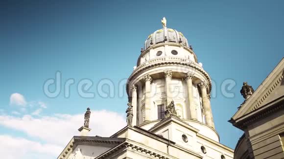 柏林8月21日德国柏林宪兵马克教堂实时射击视频的预览图