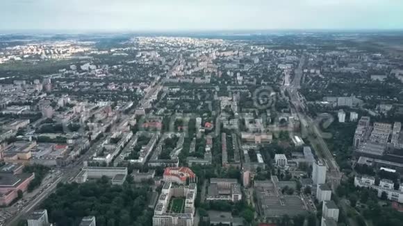 波兰华沙老莫科托城区的鸟瞰图视频的预览图