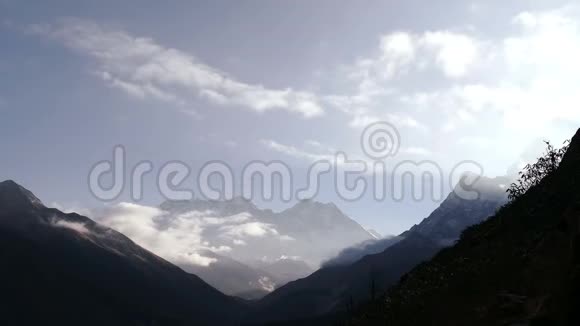 珠穆朗玛峰珠穆朗玛峰视频的预览图