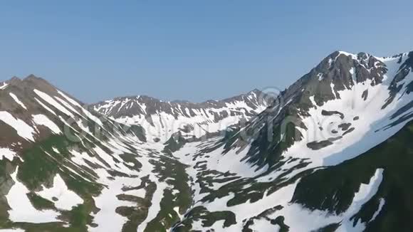 瓦赫卡兹山脉的斜坡视频的预览图