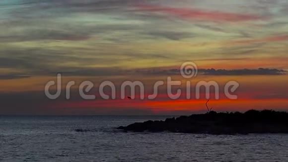 地中海小岛上日落视频的预览图