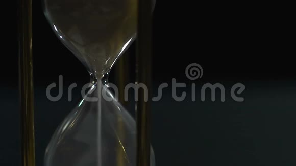 玻璃测量分钟落砂和时间过得快顺序视频的预览图
