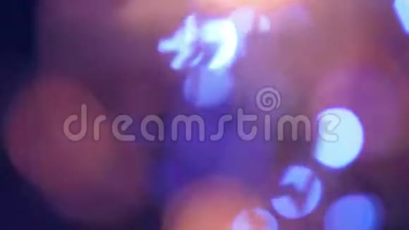 蓝色和紫色的移动背景视频的预览图