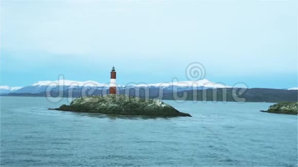 世界尽头的灯塔在乌斯怀亚比格尔海峡阿根廷视频的预览图