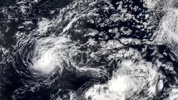 三次飓风风暴龙卷风卫星视图一些由美国宇航局提供的视频元素视频的预览图