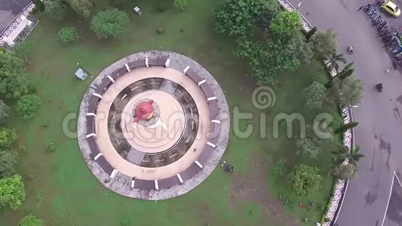 印度尼西亚壶碑的空中空景视频的预览图