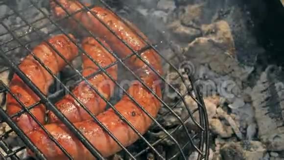 烧烤香肠品种原纽伦堡罗斯布拉特沃斯特视频的预览图