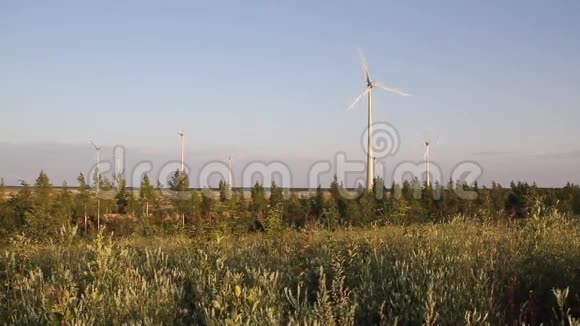 风车能源生产视频的预览图