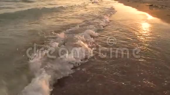 日落时的海滨慢莫视频的预览图