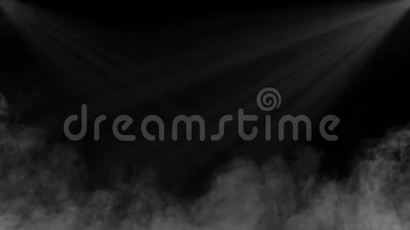 黑暗背景下的烟雾雾和聚光灯视频的预览图