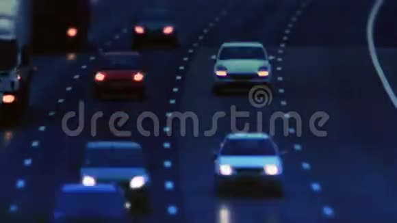 高速公路交通超速视频的预览图