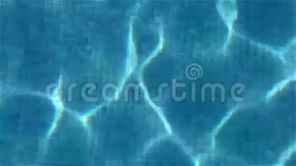 泳池碧波视频的预览图