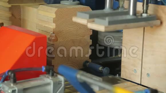木材加工木工企业车间视频的预览图