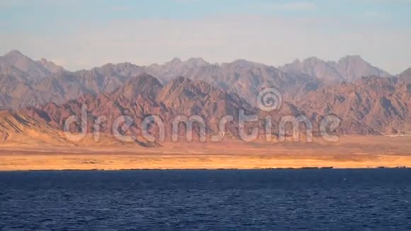 海边的沙漠山视频的预览图