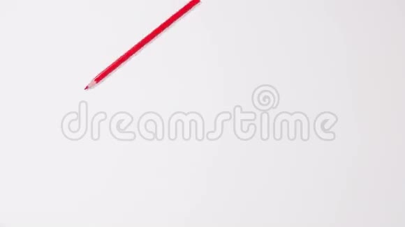 红色铅笔作为摆视频的预览图