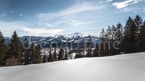 冬季景观全景山视频的预览图