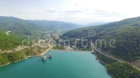 钦瓦利水利发电厂视频的预览图