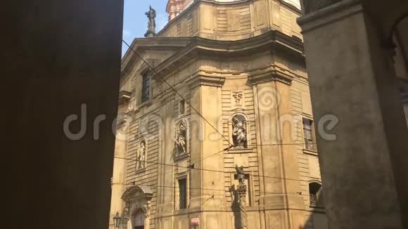 著名萨尔瓦托教堂的外观视频的预览图
