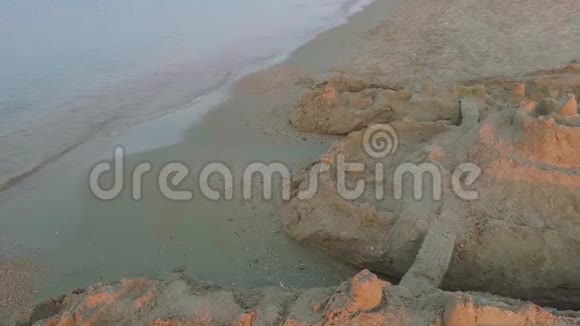 海边沙滩沙质城堡全景视频的预览图