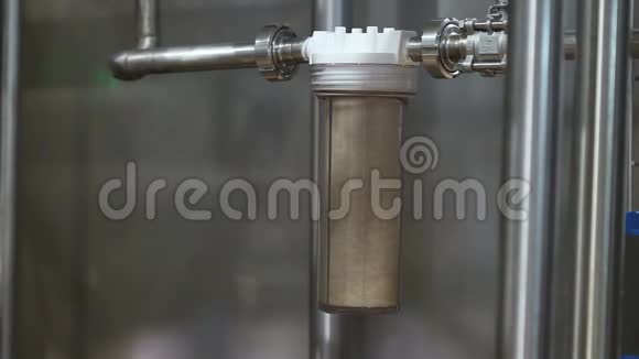 用于水处理的工业过滤器视频的预览图