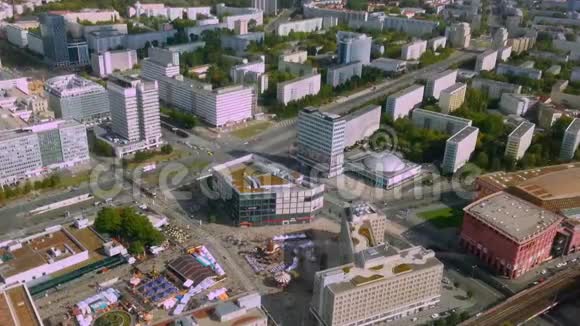 德国柏林美丽的鸟瞰图欧洲大都市的私生活视频的预览图