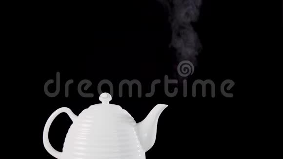 黑背景茶壶开水视频的预览图