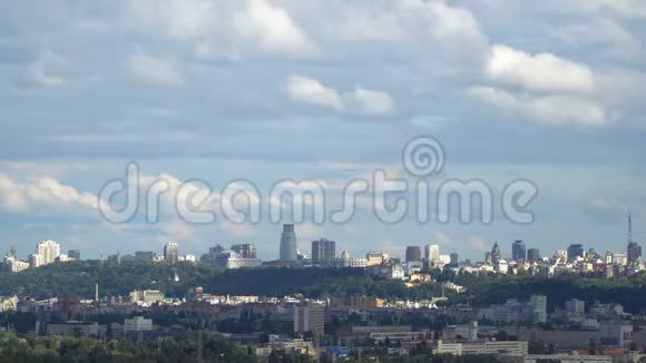 基辅市中心的全景视频的预览图