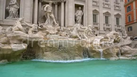 意大利罗马的迪特雷维喷泉动作缓慢左左视频的预览图