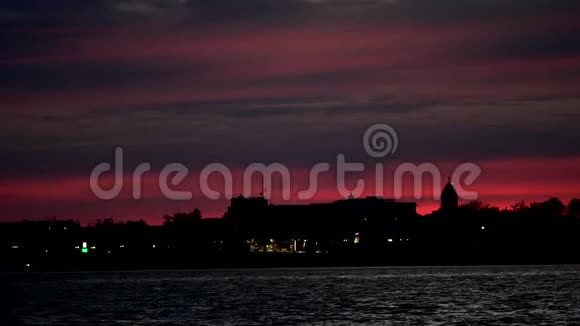 明尼苏达州的Bemidji在Bemidji湖日落之后视频的预览图