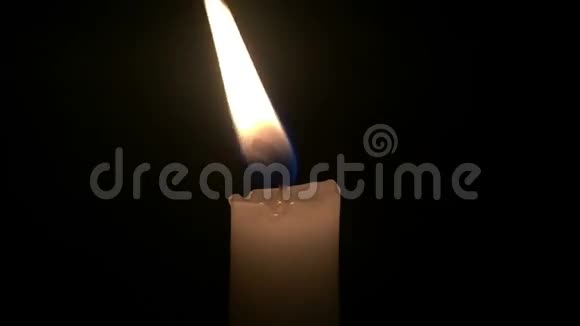 蜡烛吹灭了视频的预览图