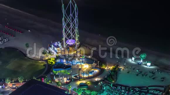 海滨景观Jumeirah海滩住宅JBR天际线空中夜幕降临视频的预览图