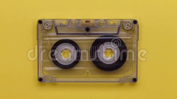 复古音乐盒式磁带仿佛在播放视频的预览图