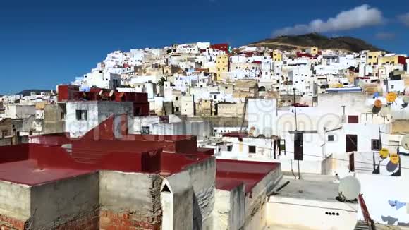西班牙马略卡巴利阿里群岛阿尔库迪亚老镇圣朱梅教堂视频的预览图