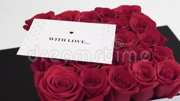 玫瑰红明信片的爱视频的预览图