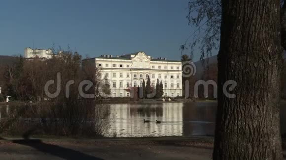 利奥波德斯克龙城堡秋季萨尔茨堡奥地利视频的预览图