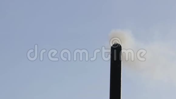 灰烟来自黑管大气污染环境问题视频的预览图
