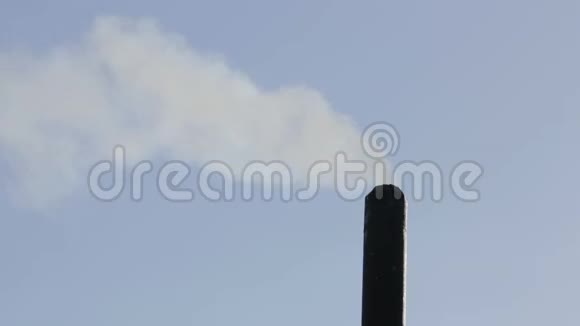 灰烟来自黑管大气污染环境问题视频的预览图