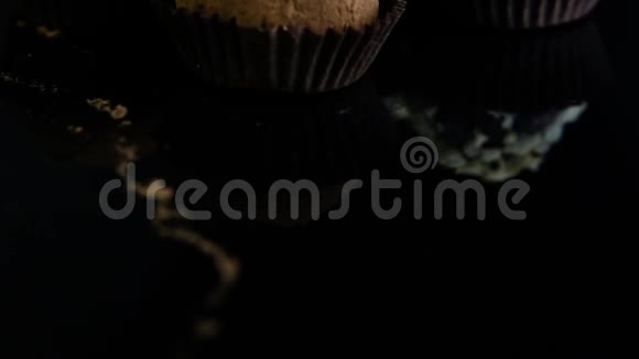黑色巧克力糖果全景图视频的预览图