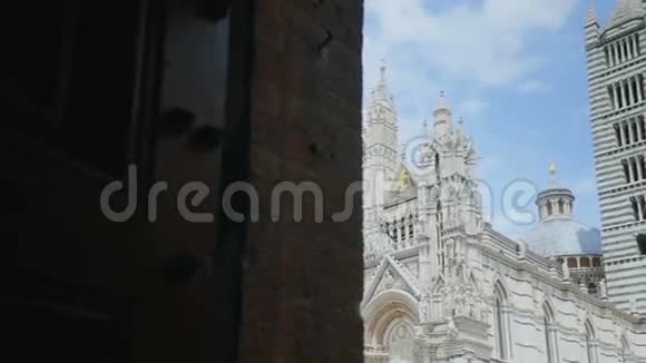 揭露锡耶纳大教堂视频的预览图