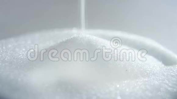 糖或盐或小白粒状晶体视频的预览图