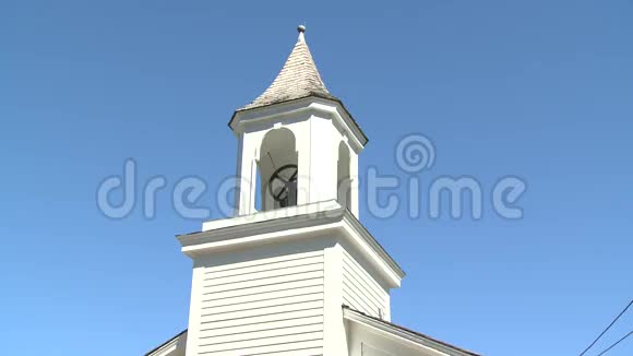 教堂钟楼视频的预览图